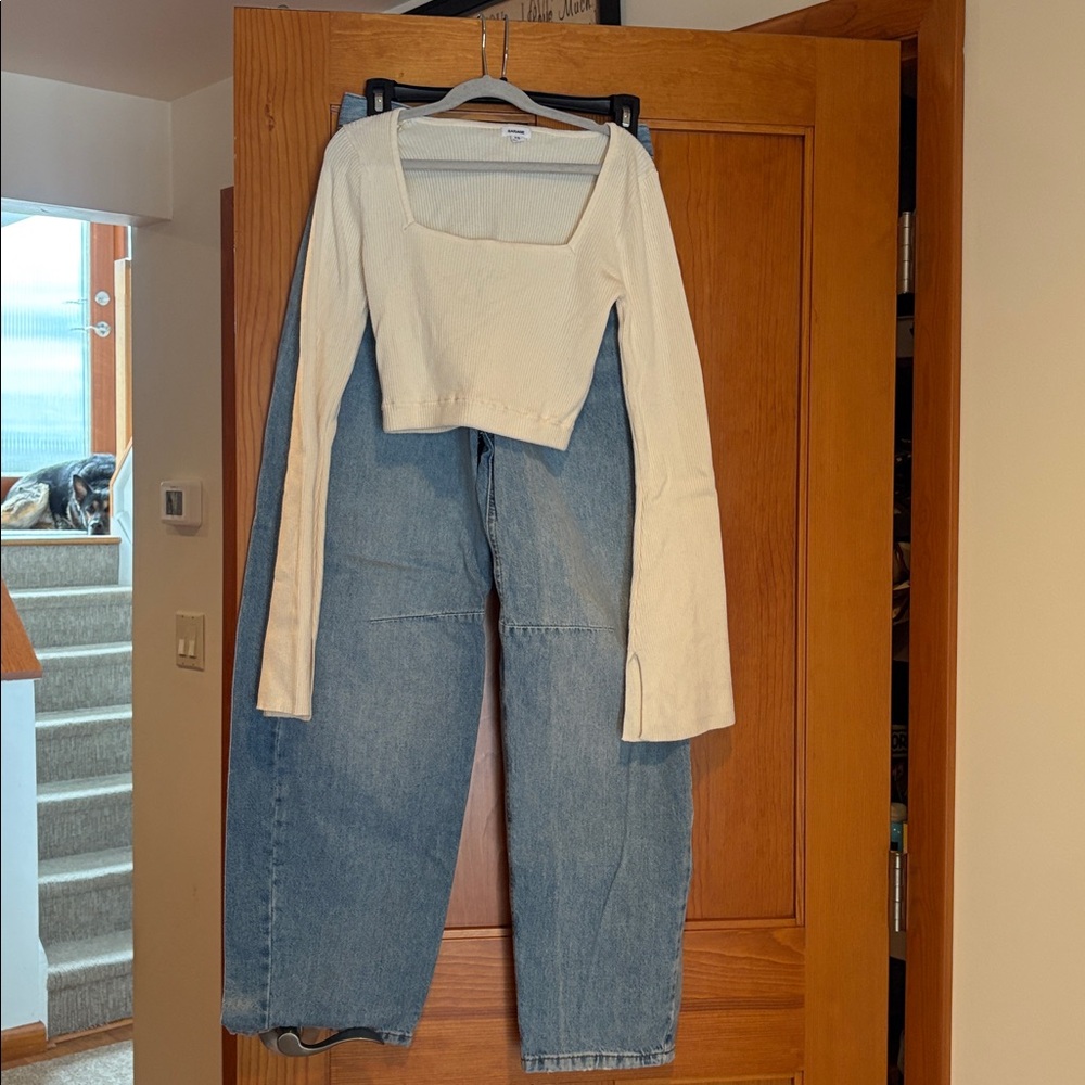 Urban Outfitter Blue Jeans 26W with Garage Top
